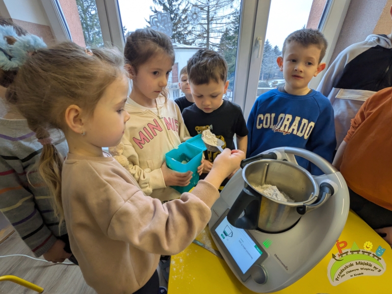 Dzień Pizzy w grupie „Żaczki”