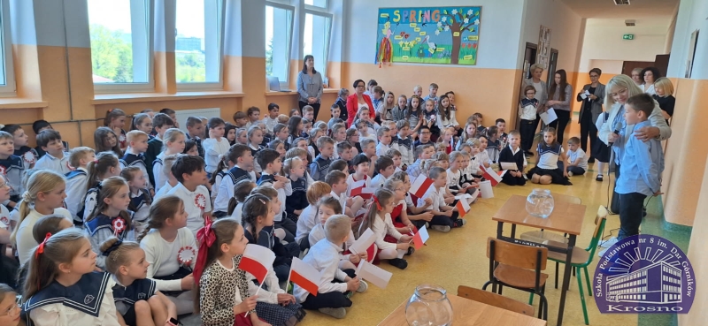 Witaj, majowa jutrzenko…