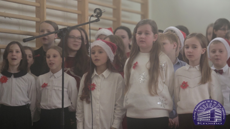 Apel świąteczny klas I-III i IV-VIII