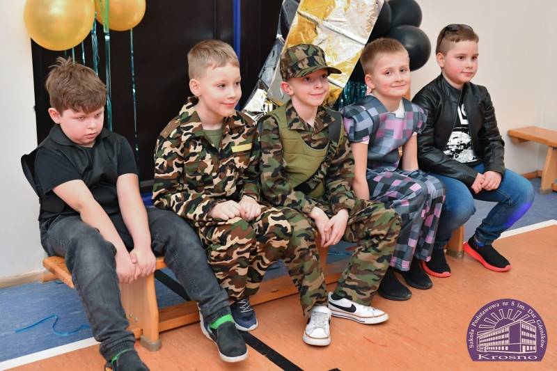 Zabawa karnawałowa w klasach I-III