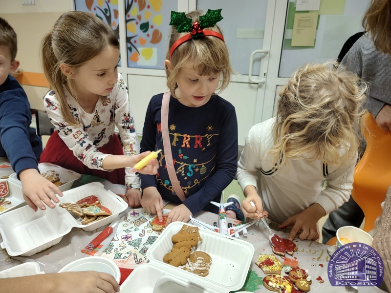 Rodzinne warsztaty piernikowe w SP8
