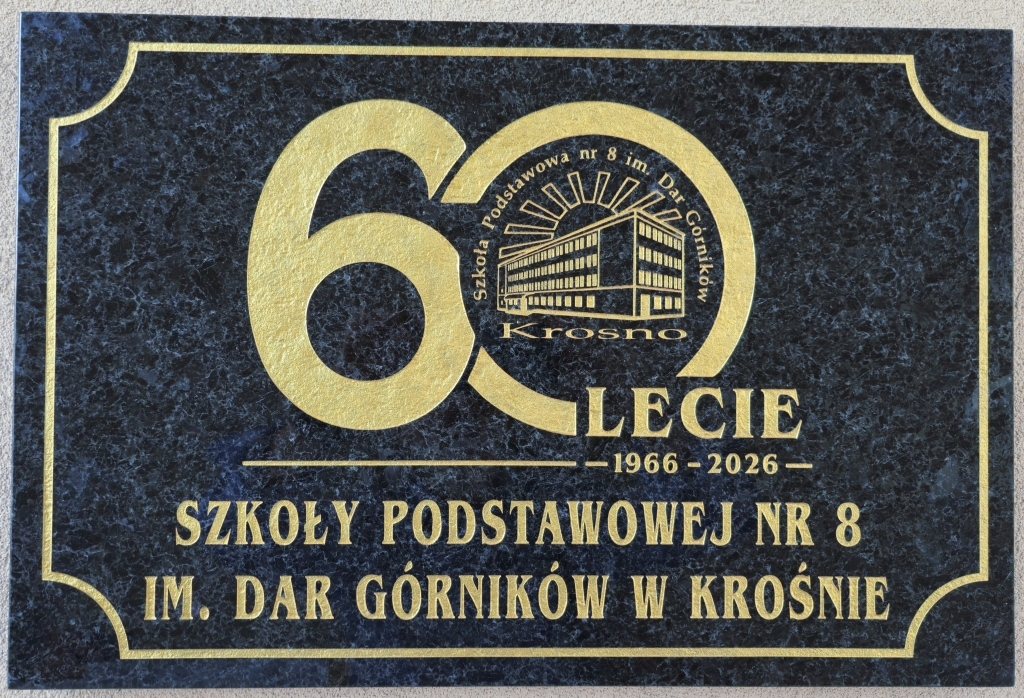 Kapsuła, Tablica, Mural