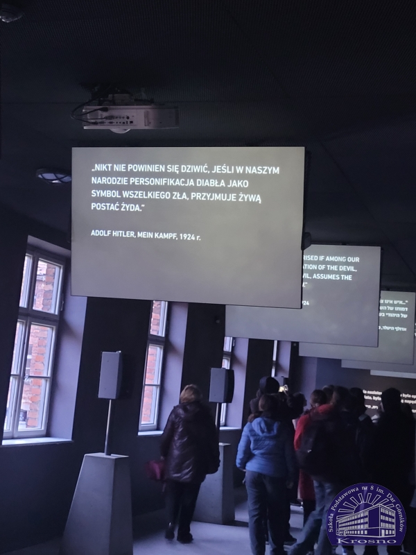W Muzeum Pamięci Auschwitz-Birkenau