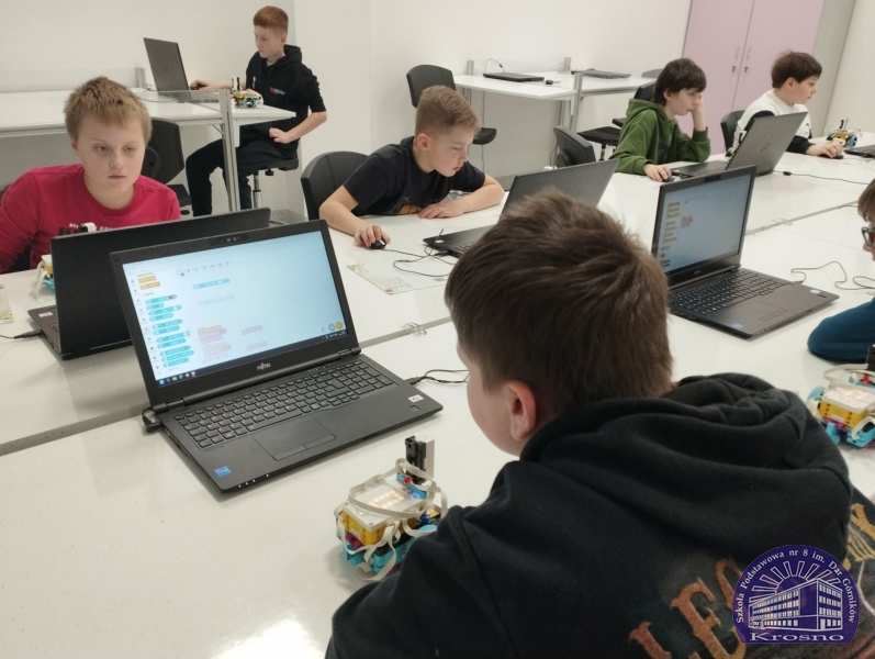 Wizyta w Podkarpackim Centrum Nauki Łukasiewicz 