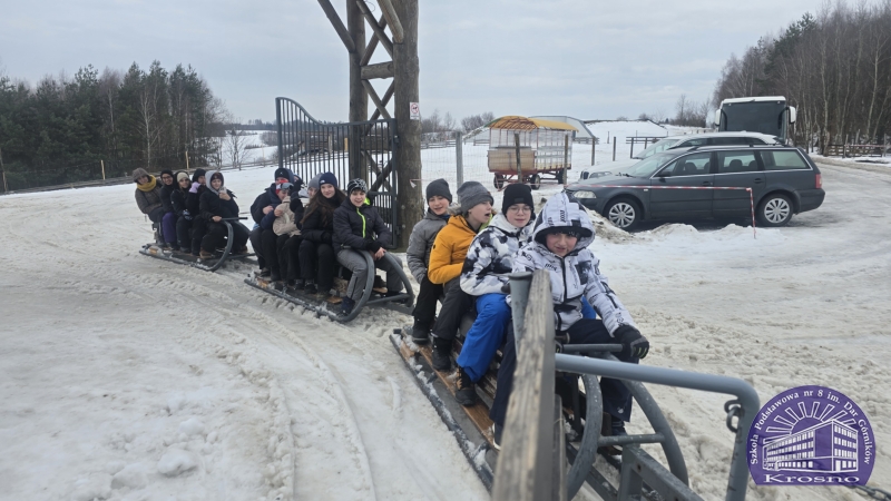 Zimowa przygoda klasy 7a w Pstrągowej