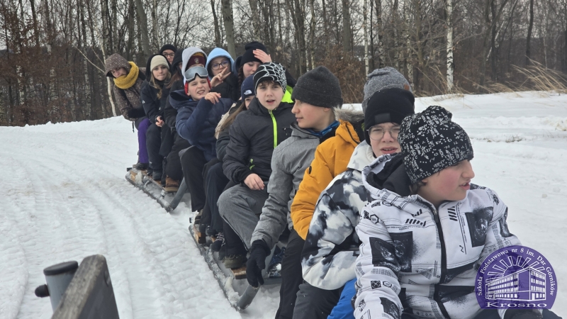 Zimowa przygoda klasy 7a w Pstrągowej