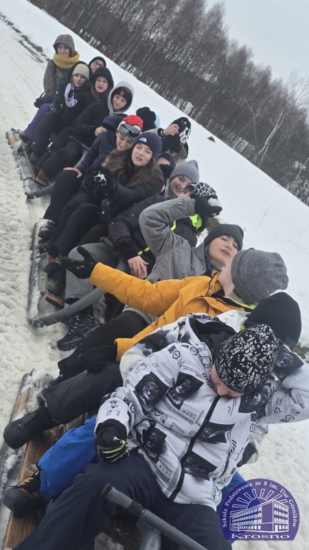 Zimowa przygoda klasy 7a w Pstrągowej